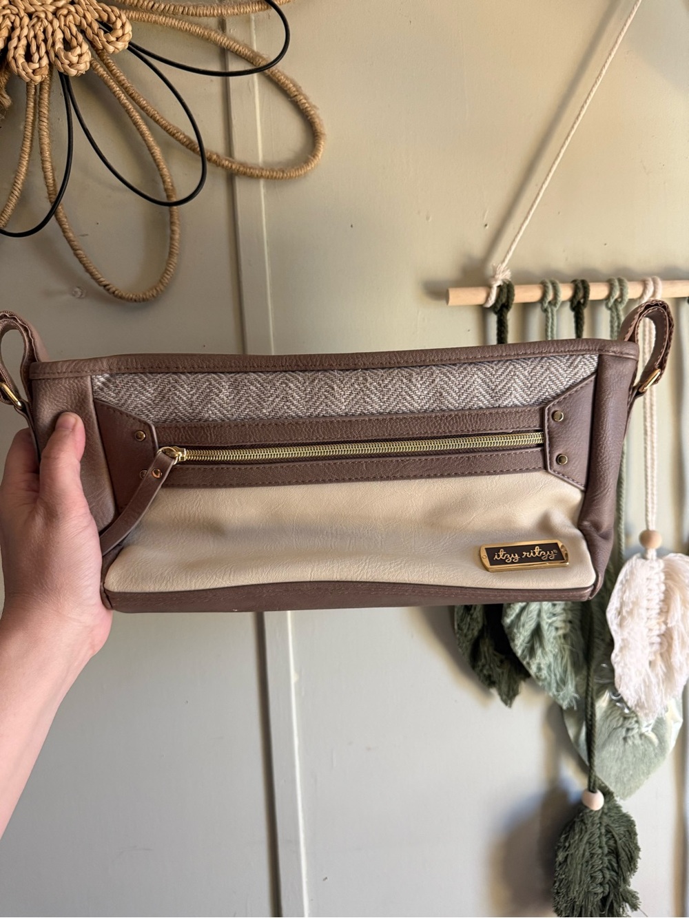 Itzy Ritzy Stoller Bag vanilla latte